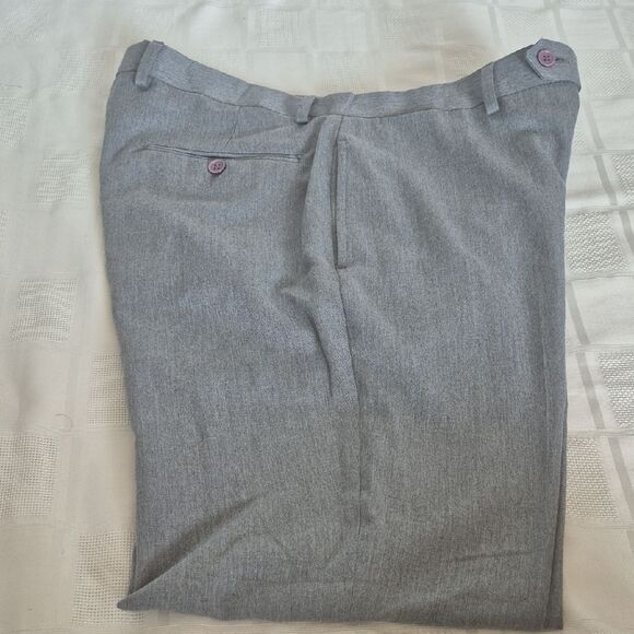 Tommy Hilfiger Men's Classic Gray Dress Pants - Picture 16 of 16